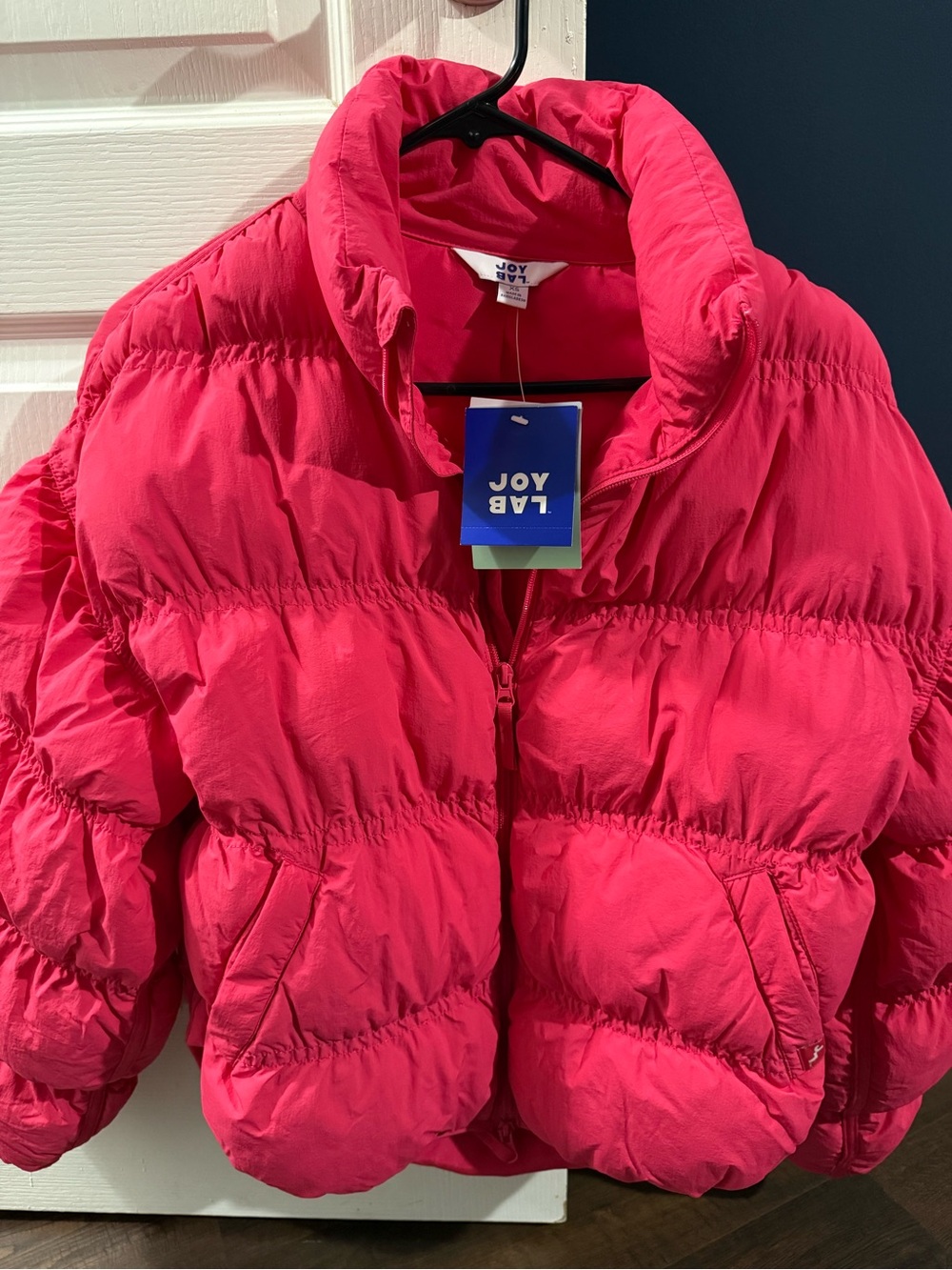JoyLab Bright Pink Puffy Jacket woman’s